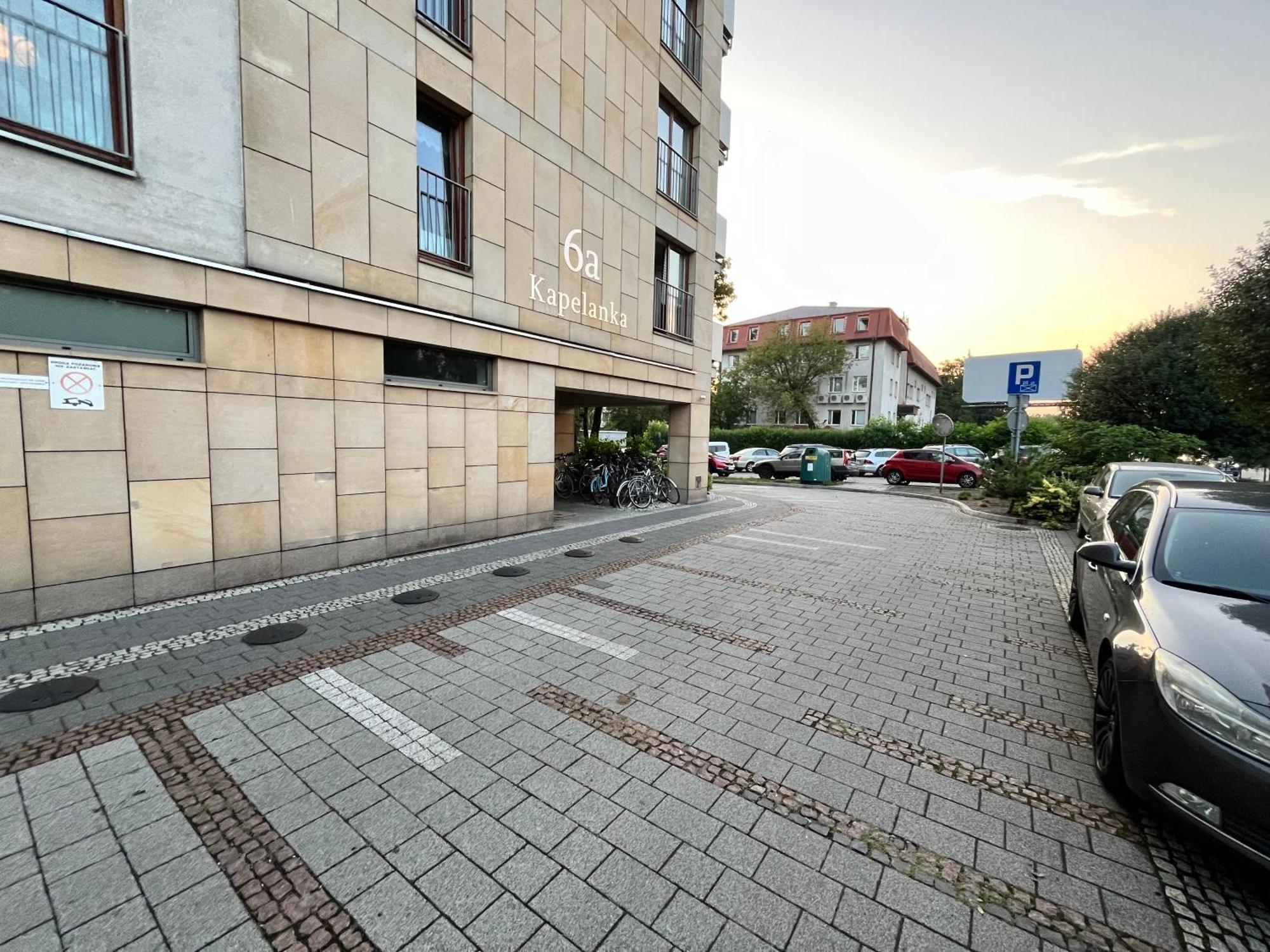Cracow Stay Premium Apartments Free Parking - 3 X Room - 3 X Aircondition Krakow Luaran gambar